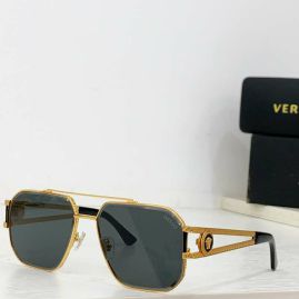 Picture of Versace Sunglasses _SKUfw55620682fw